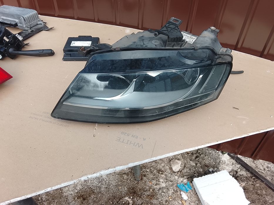 Far stinga Audi A4 b8