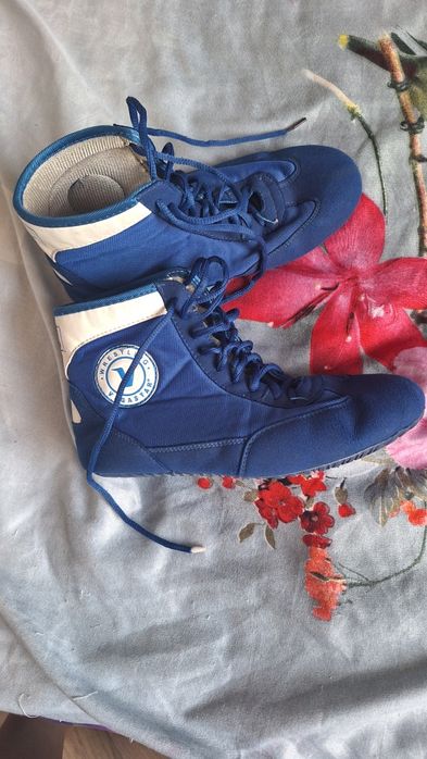 Борцовское трико и борцовки