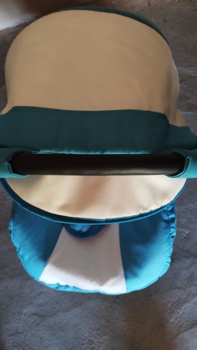 Бебешко кошче за кола