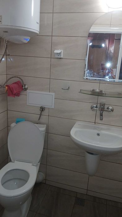 Хотелски стаи  и апартаменти в х.л Кристал и Грамада-център