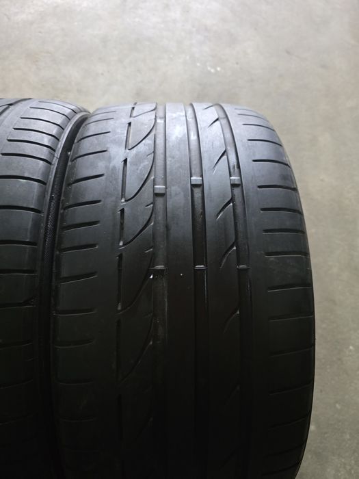 2 anvelope 255 35 R 19 Bridgestone Run Flat Vara