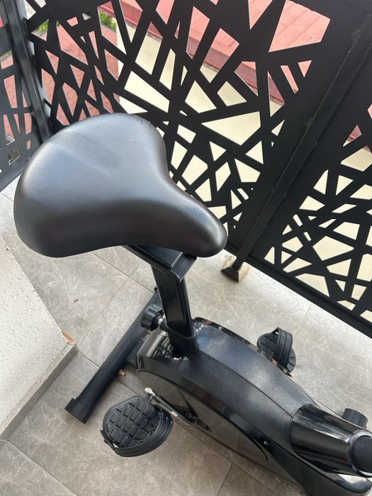 Bicicleta fitness pt antrenament cardio