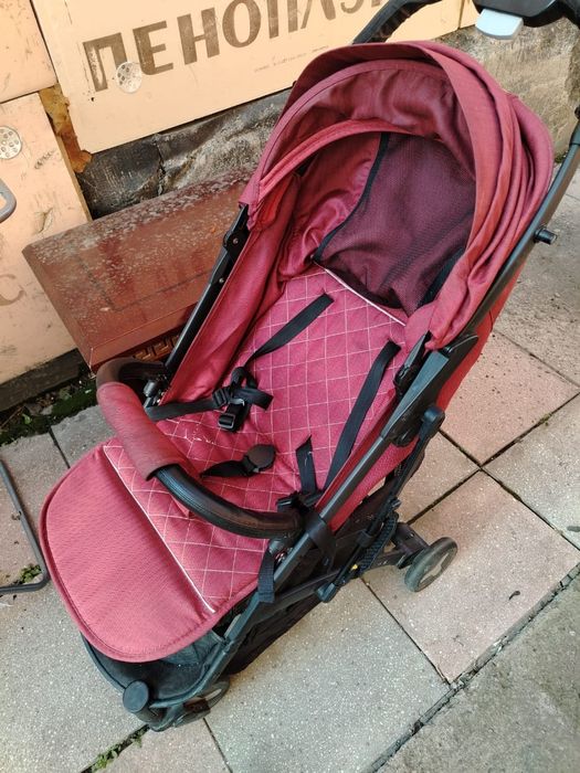 Коляска в хорошем состоянии