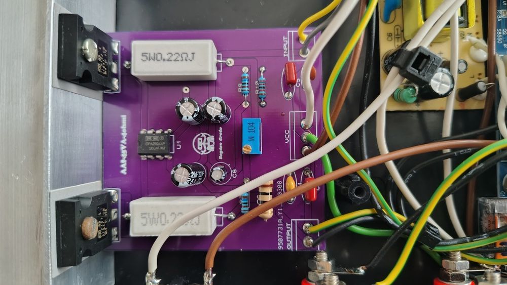 Amplificator 4 canale