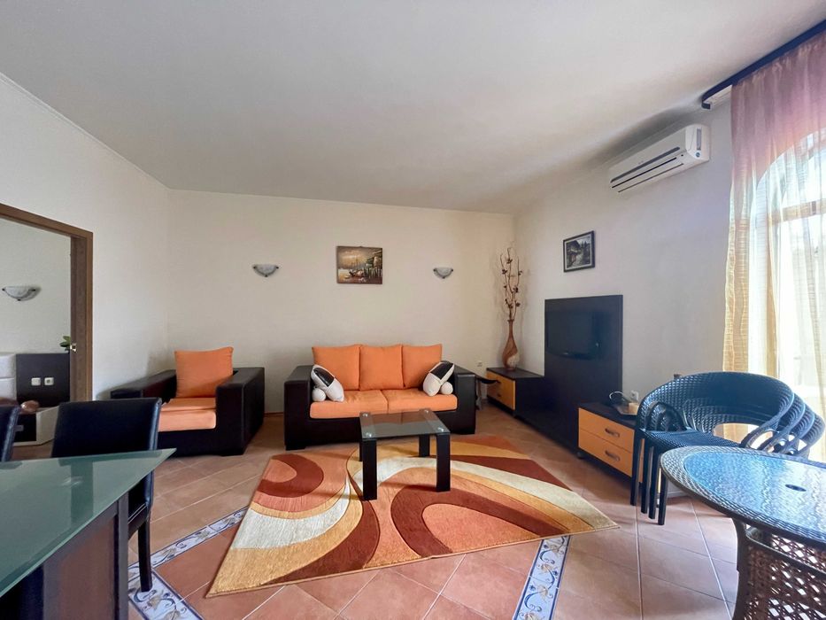 Продава се Етаж от къща в к.к. Елените - 150 кв.м за 1067 €/кв.м - Снимка #2