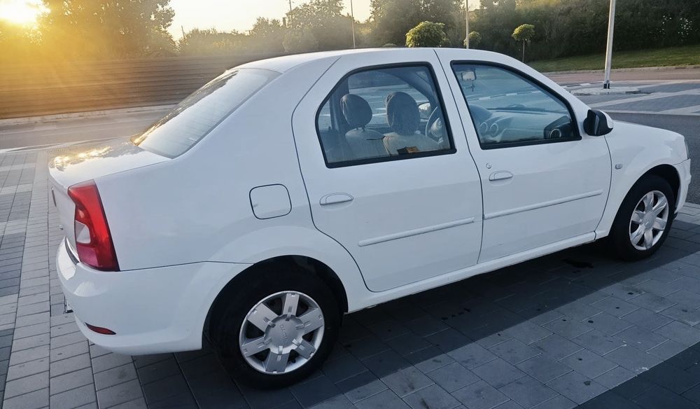 DACIA Logan 2011 — imagine 4