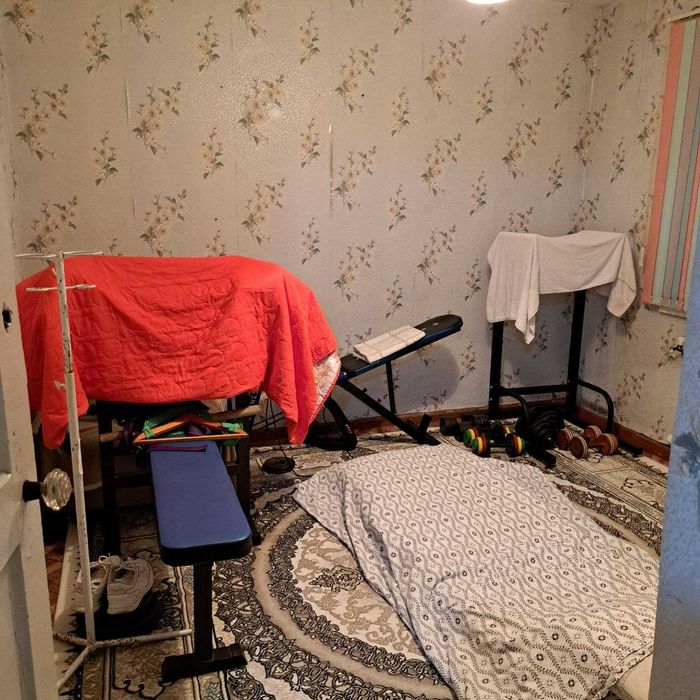 Сдам в аренду 2-х комнатную в Бектемирском районе.