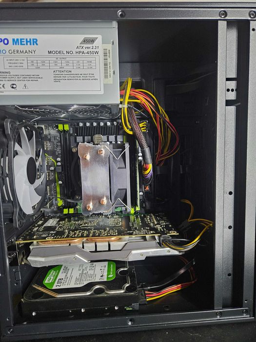 Универсален настолен компютър с Гаранция 6м