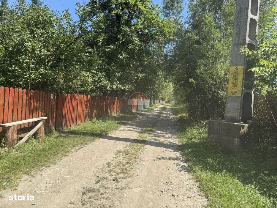 De vanzare | Teren intravilan 2860mp | Centru Borca| Neamt