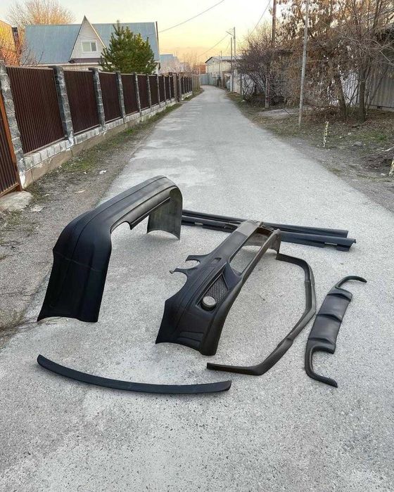 Бампер Пороги накладки Спойлер Мерс W211 диффузор туманки в круг w211