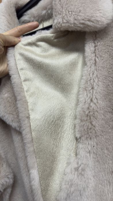 Продам женскую шубу