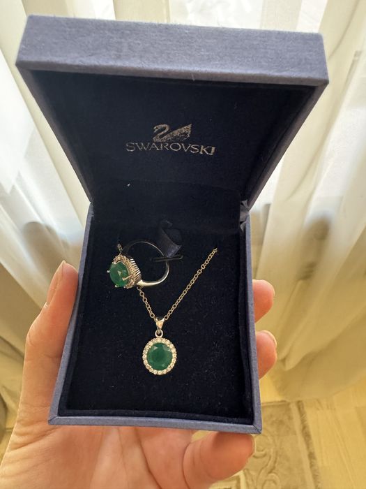 Украшения колье.    …