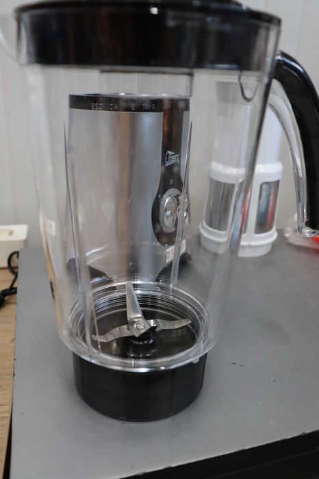 Блендер с кана, Uten Smoothie Blender 1.25L, 5в1 многофункционален
