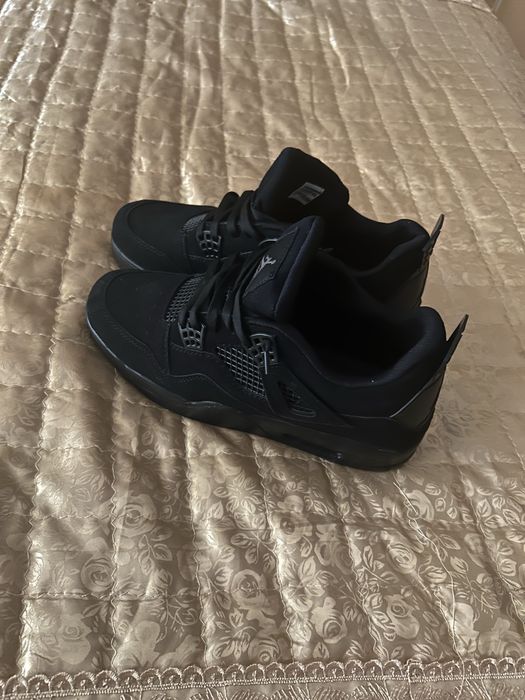 Jordan 4 black retro