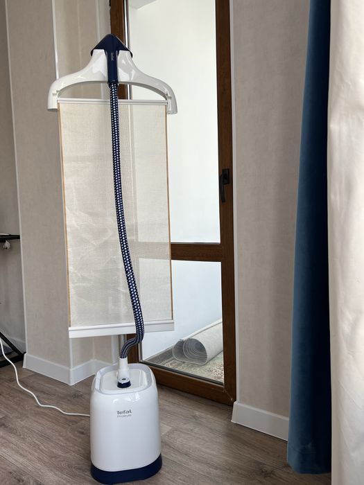 Продам паровой утюг Тефаль