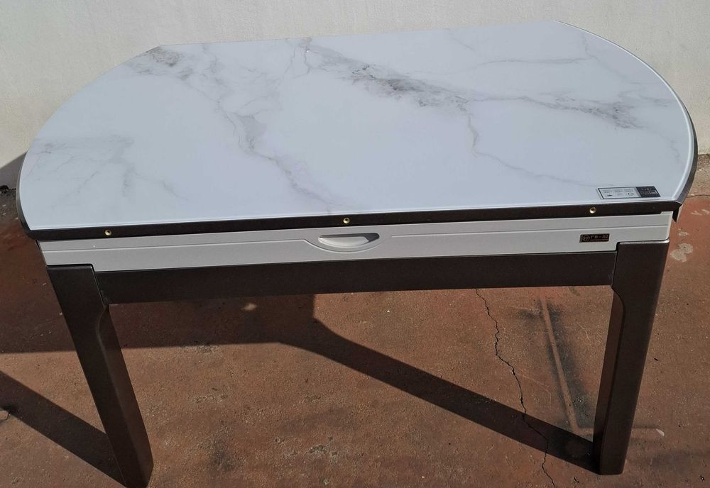 Masa MARMURA Alba cu insertii gri in valuri 150x90->150x150