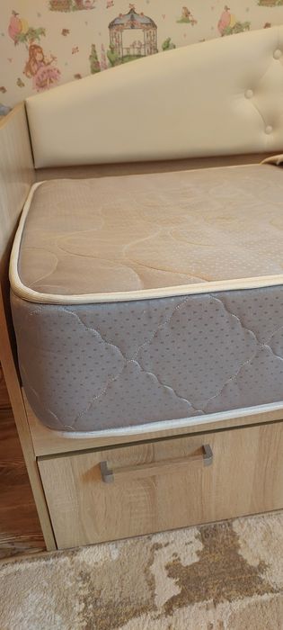 Продам детскую кровать 'Сэнди'