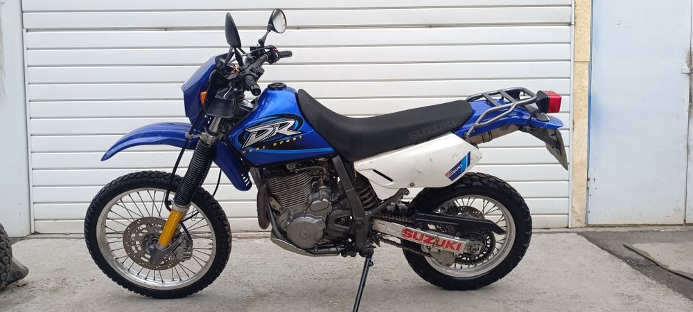 Продам мотоцикл Suzuki DR650se