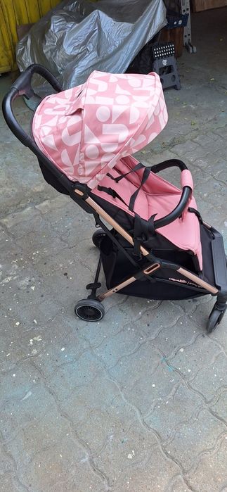 Cărucior Bebeluși. Chipolino Easy Go