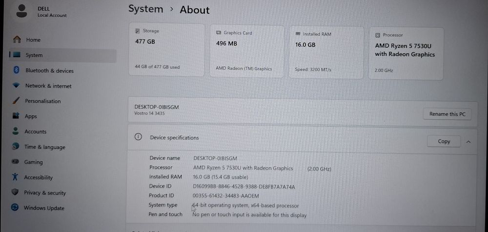 Лаптоп Dell Vostro 14 | Ryzen 5 7530 | 16GB Ram | 512 SSD