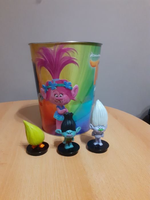Тролли фигурки ведро trolli