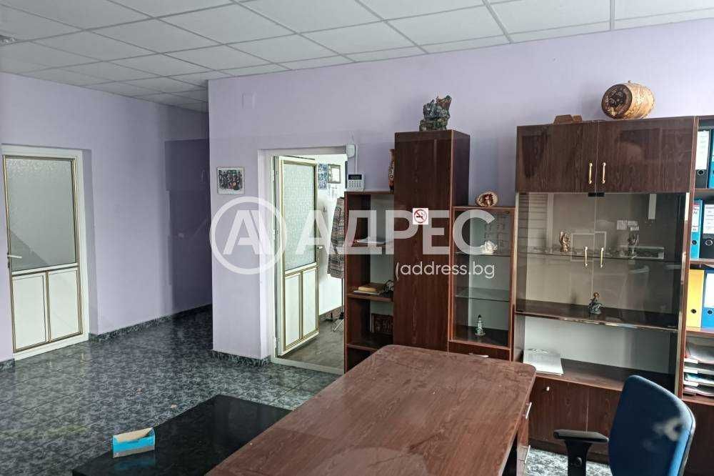 Продава се Склад в Разград, Център - 4488 кв.м за 51 €/кв.м - Снимка #7