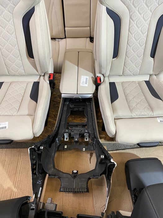 Interior BMW M8 GranCoupe Piele Nappa Incalzire Ventilare