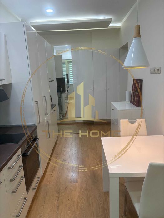 Дава се под наем Двустаен апартамент в Варна, Център - 40 кв.м за 600 € - Снимка #1