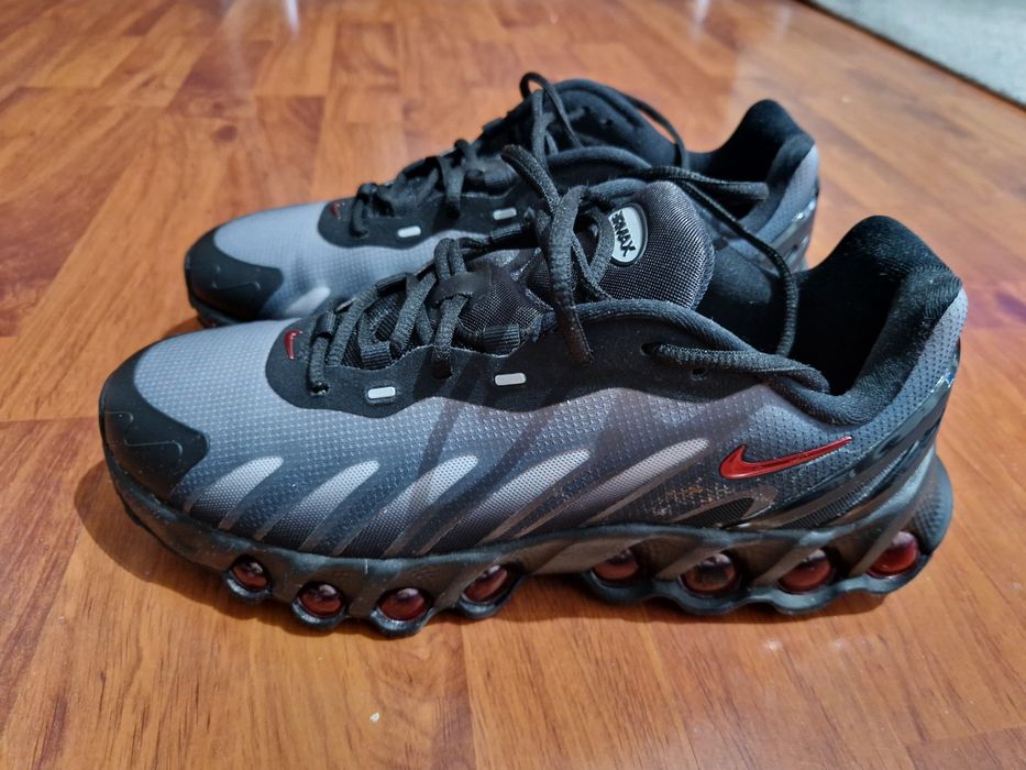 Adidas Nike Air Max DN 8