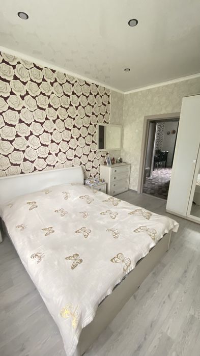 Продам 2 х ком кв в рабочем посёлке.