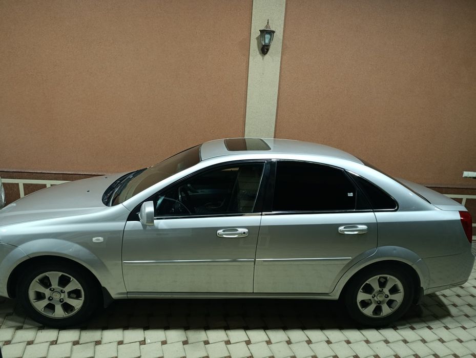 Srochno Sotiladi Jentra 3 poz Avtomat  Gaz Metan 4 pok Xolati Yaxshi