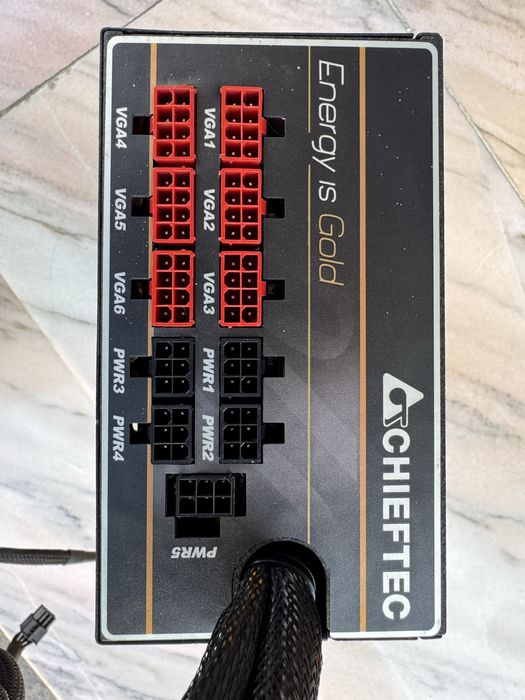 Sursa pc Modulara 1250w Chieftec Navitas Gold 80 Plus