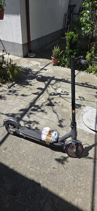 Trotineta electrica XIAOMI Mi Electric Scooter Pro 2 series