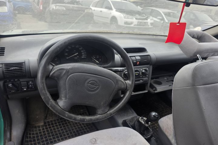 Chiulasa Opel Corsa 1999 1.4 MT (60 hp)