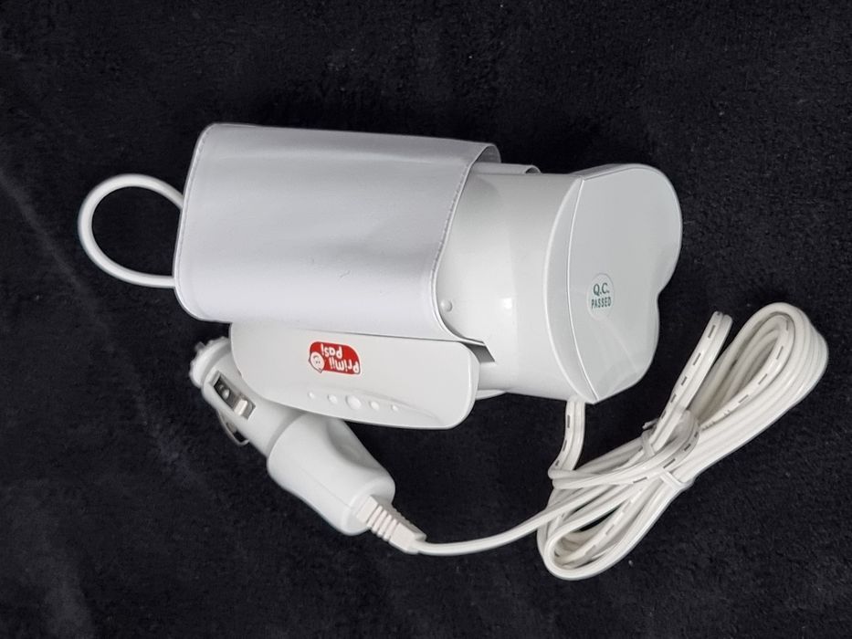 Incalzitor auto biberoane