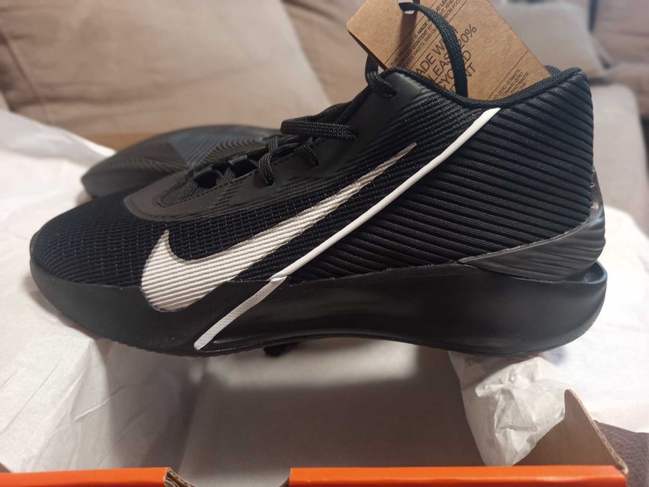 Баскетболни сникърси Nike