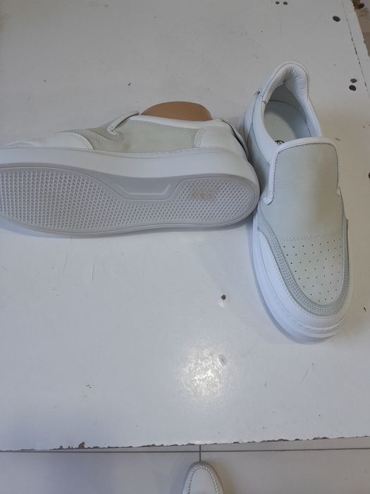 Новая кожаная обувь