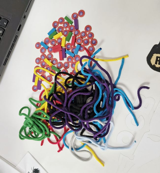 Настолна игра String Railway