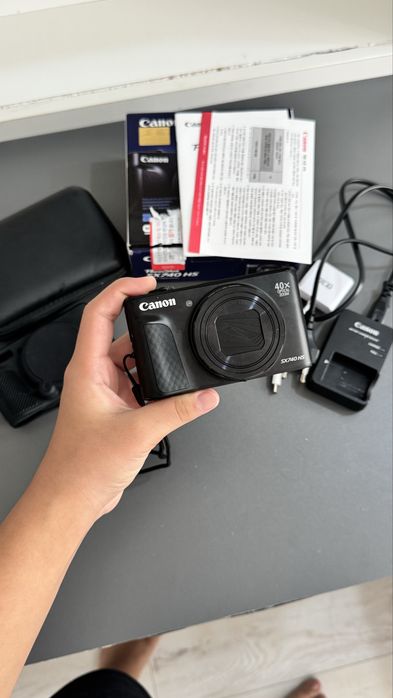 Продается canon sx740hs