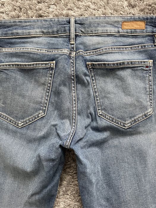 Blugi Tommy Hilfiger dama