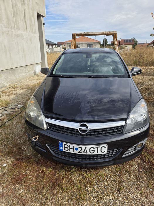 Dezmebrari auto Opel astra H, an 2009