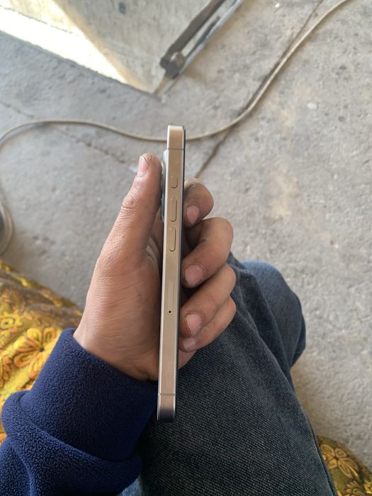Iphone 15 pro 256 gb 2 sim kartali yomkst 80%telefon idyal holatda