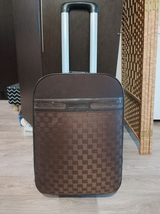 Продам мини чемодан