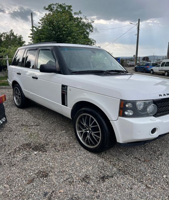 Dezmembrez Land Rover Range Rover Vogue 3