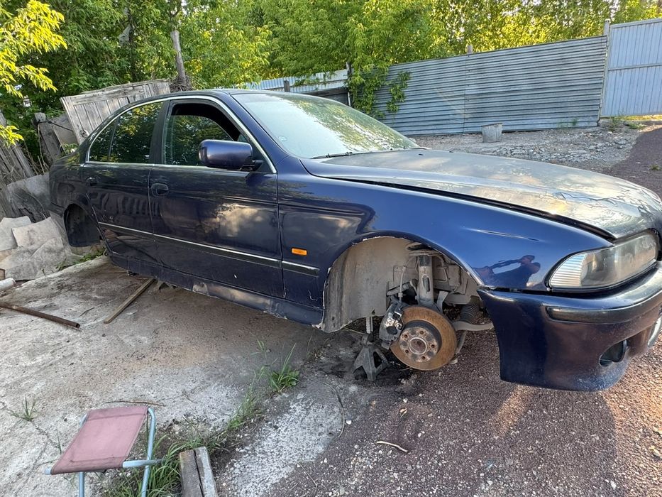 BMW e39 с документами в полный разбор