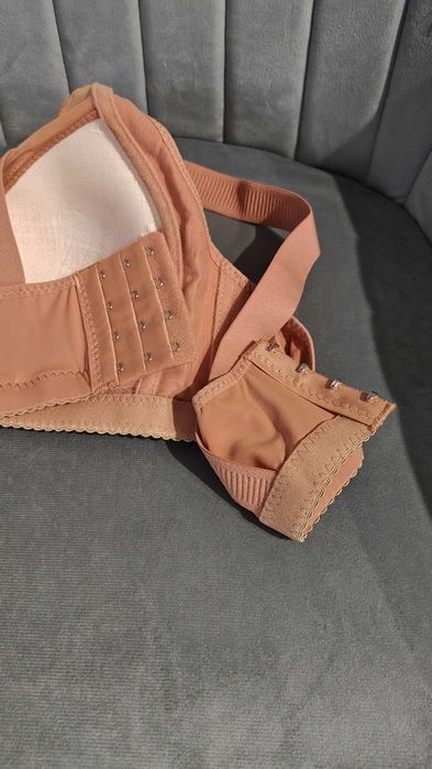 Голям сутиен р-р XL