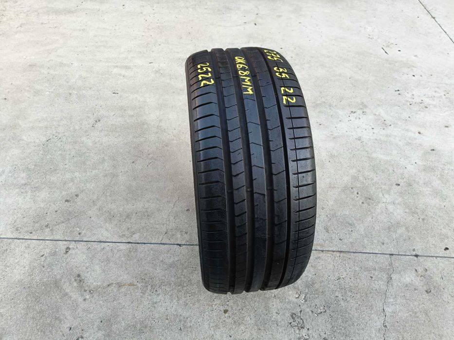 O anvelopa de vara 275 35 22 pirelli p zero pz4 profil de 6,8 mm dot 2522