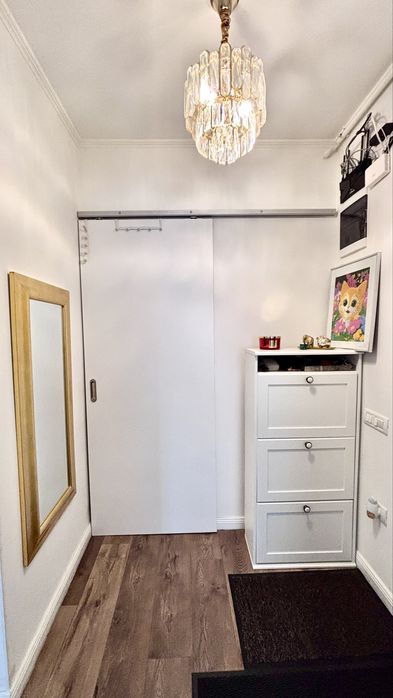 Apartament 4 camere, renovat, etaj 1, mobilat