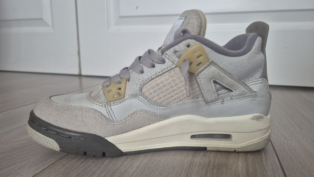 Jordan 4 Craft Dust