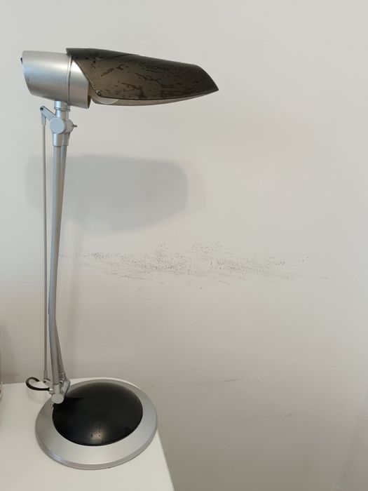 Лампа настольная